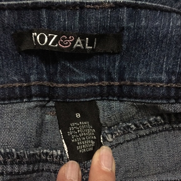 Roz & Ali Blue Jeans Women’s 8 - Picture 8 of 8